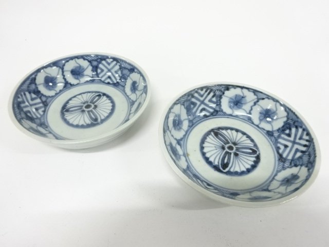 Ko-Imari, two plates, with blue & white sauce, 2pcs.